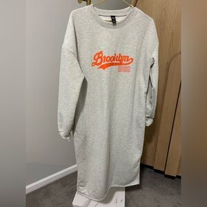 Dazy Brooklyn 1980 Sweatshirt Dress